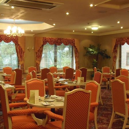 Lakeside Continental Hotel Camberley Exterior photo